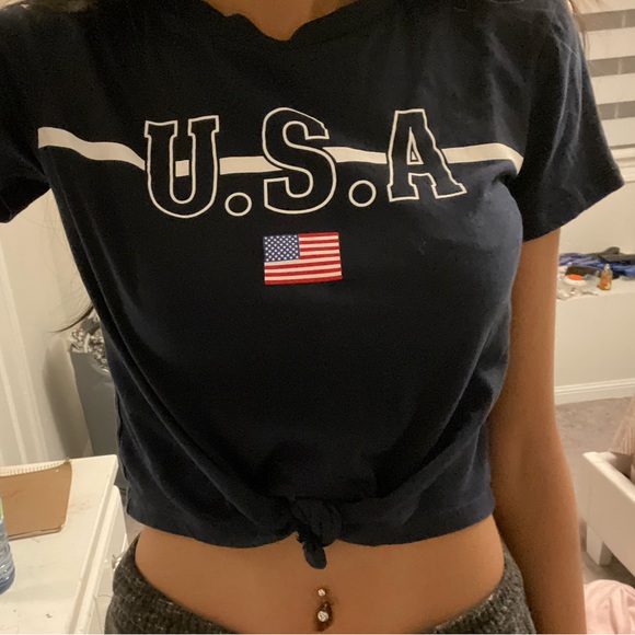 💕3 FOR $15💕 H&M Cropped Tee, Women’s Size XS - Picture 4 of 8